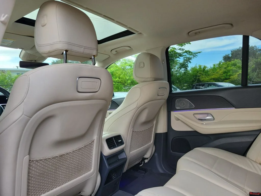 Used 2020 White Mercedes-Benz GLE 350 image 16