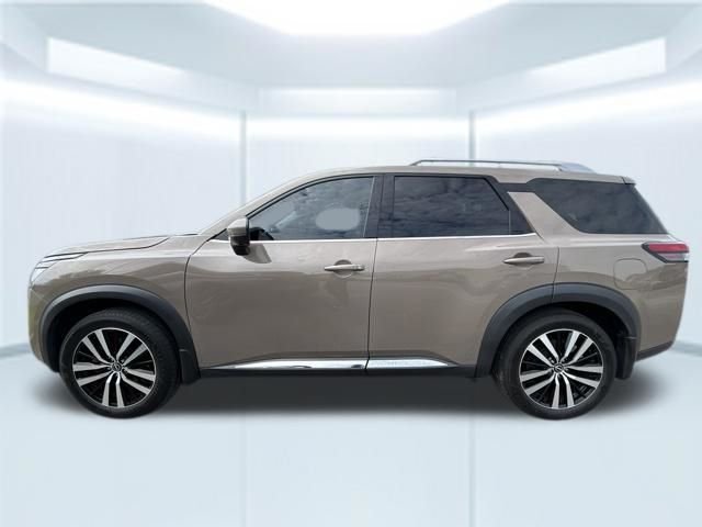 Used 2023 Beige Nissan Platinum image 11