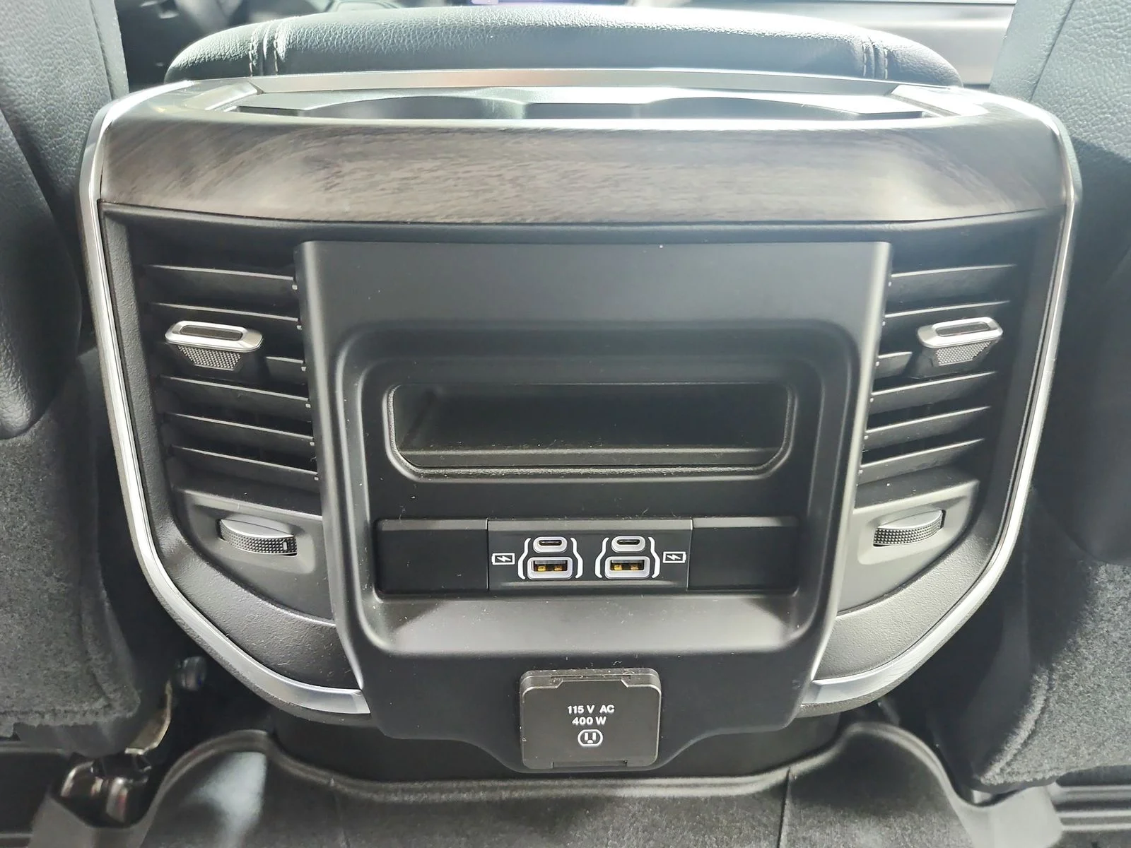 Used 2025 White Ram Laramie image 39