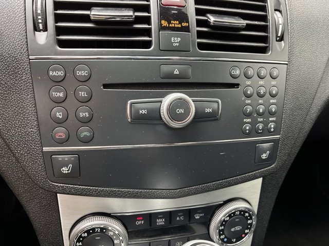 Used 2009 Beige Mercedes-Benz 3.0L Luxury image 16
