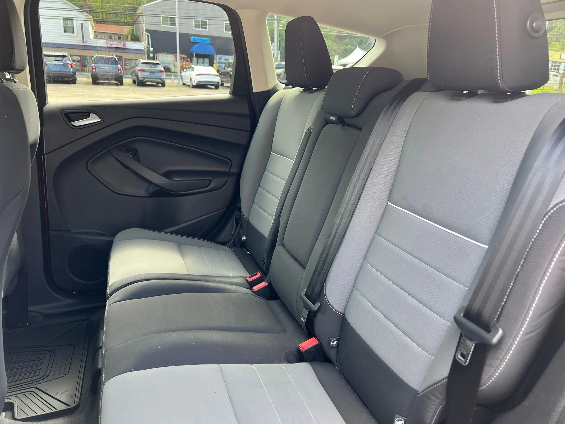 Used 2013 Ruby Red Ford SE image 22