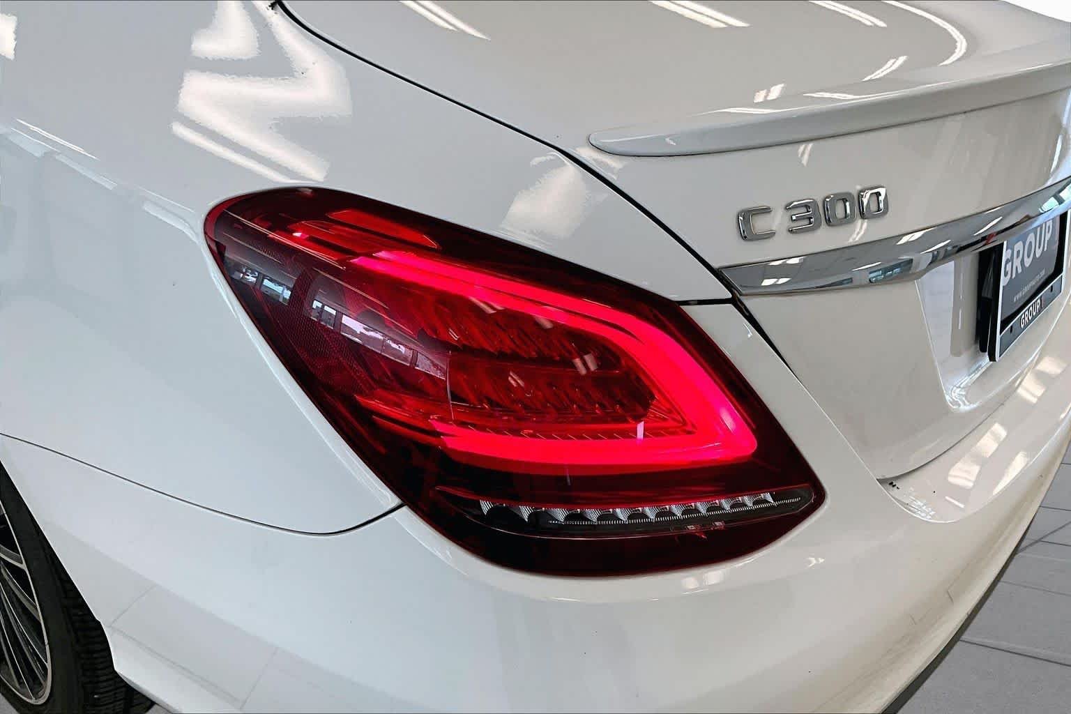 Used 2019 Polar White Mercedes-Benz C 300 image 26