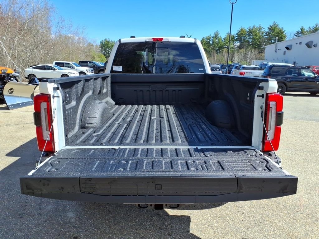 New 2026 Star White Metallic Tri-Coat Ford F-250® Platinum® image 8