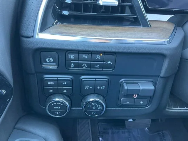 2025 Chevrolet Tahoe High Country - Photo 21