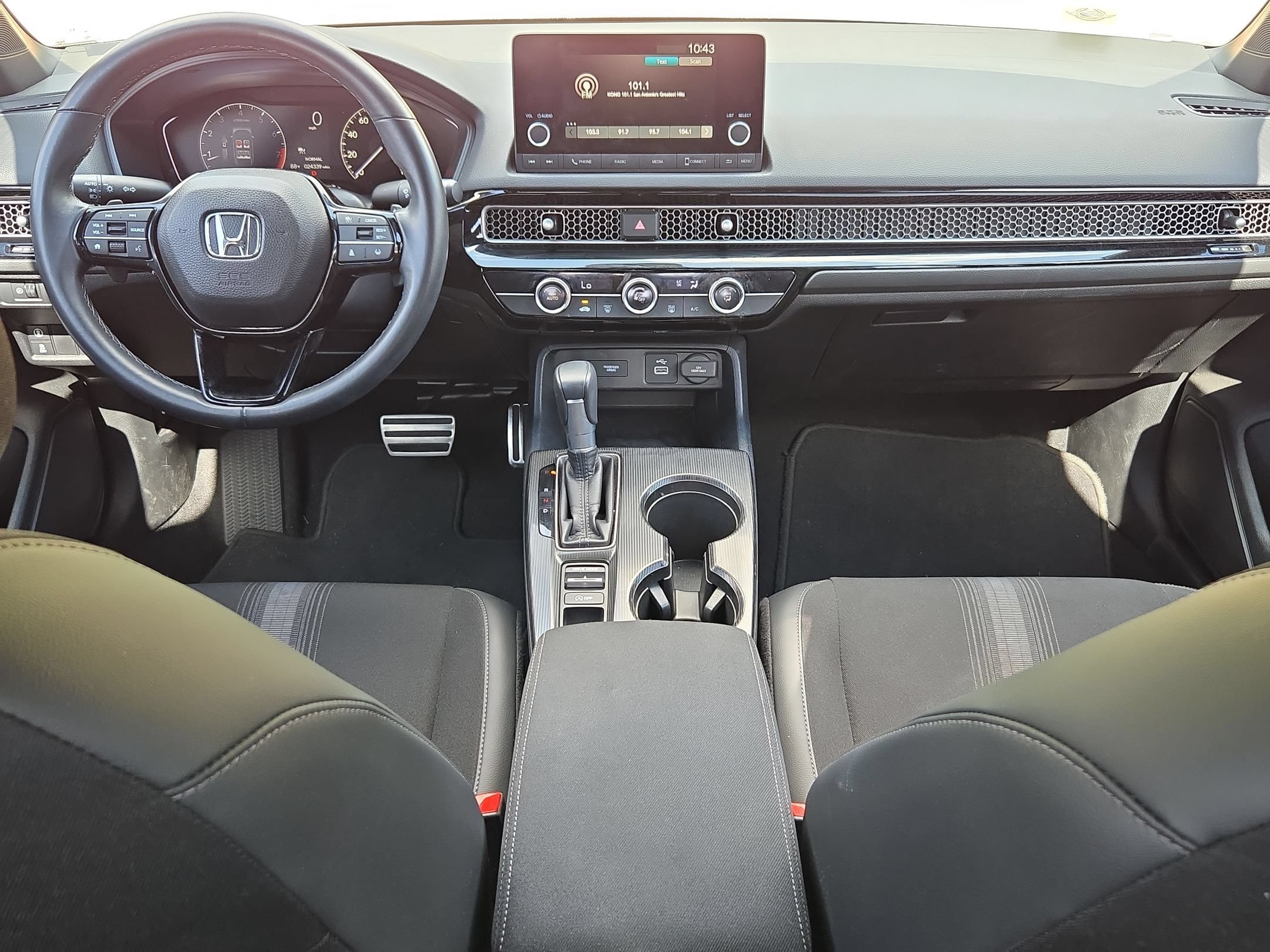 Used 2024 Sonic Gray Pearl Honda Sport image 16