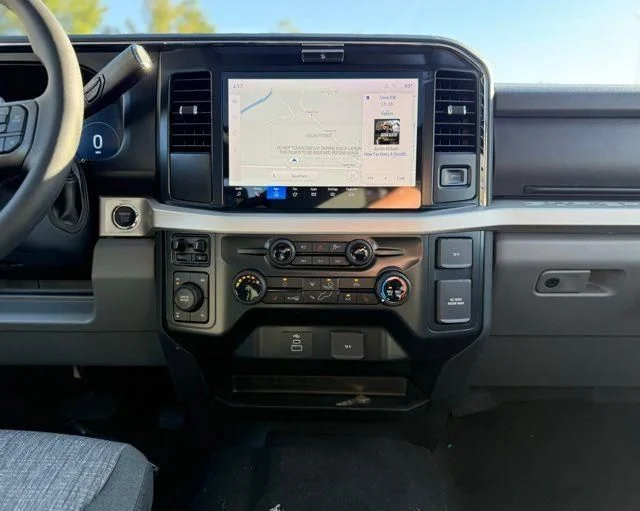 2026 Ford F-350 Super Duty XLT - Photo 22