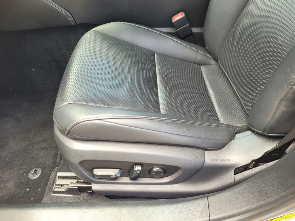 Used 2019  Lexus ES 350 image 17
