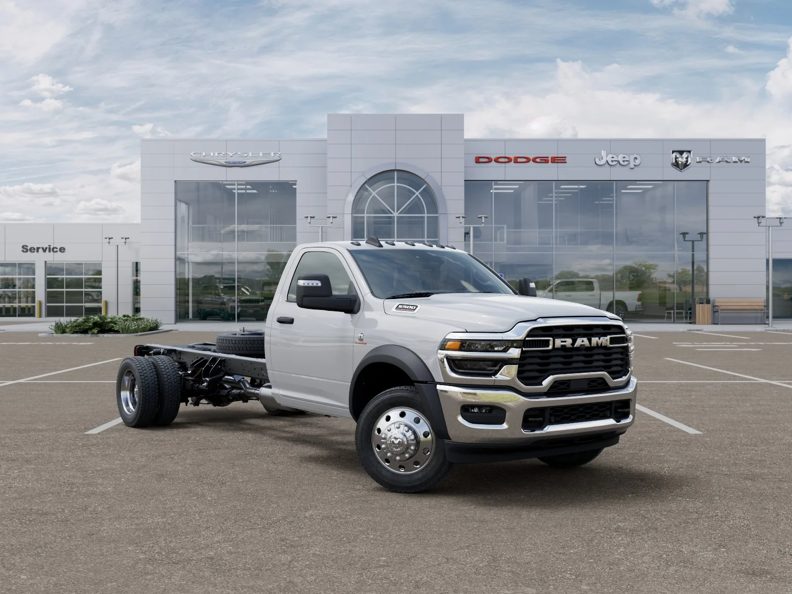 New 2025 Bright White Clearcoat RAM Tradesman image 28