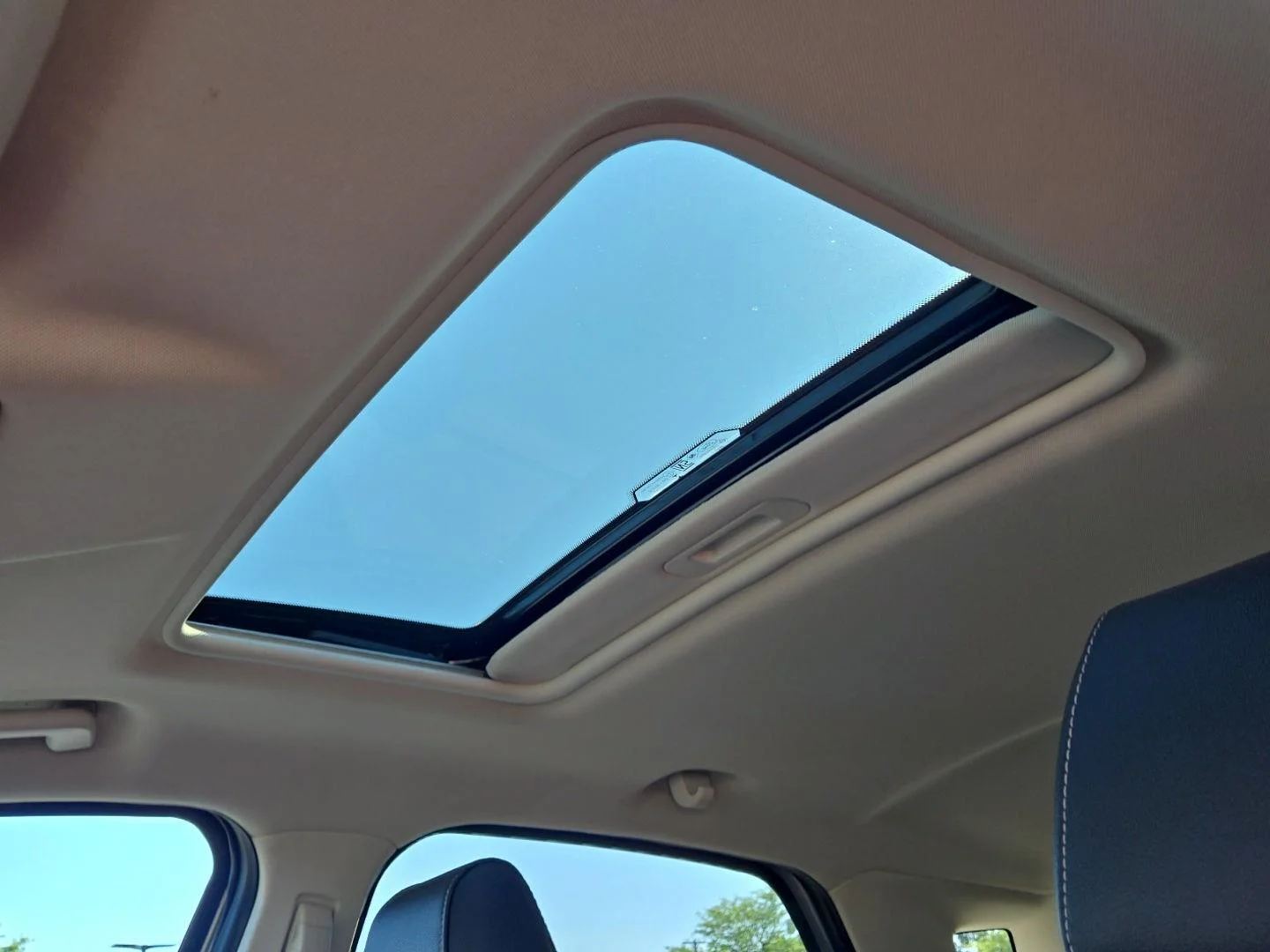 Used 2022 Gy Ford Titanium image 5