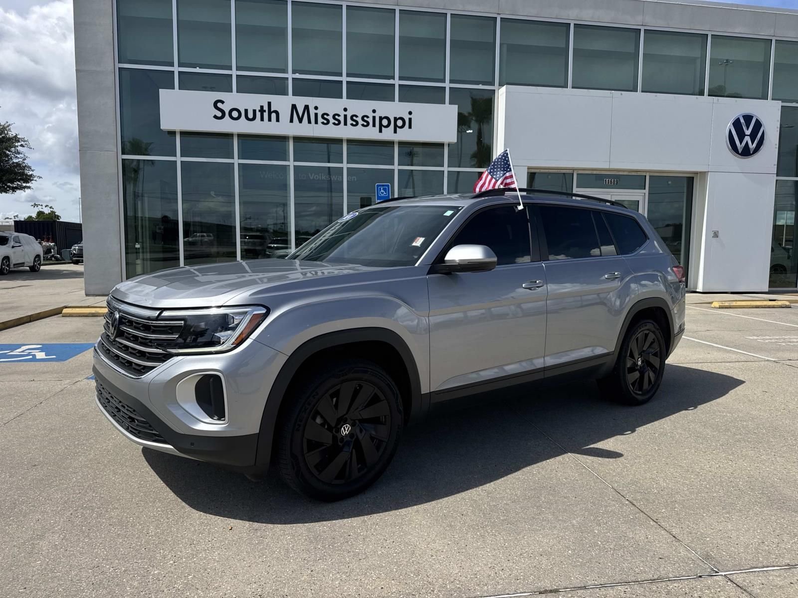 2024 Volkswagen Atlas 2.0T SE w/Tech's photo