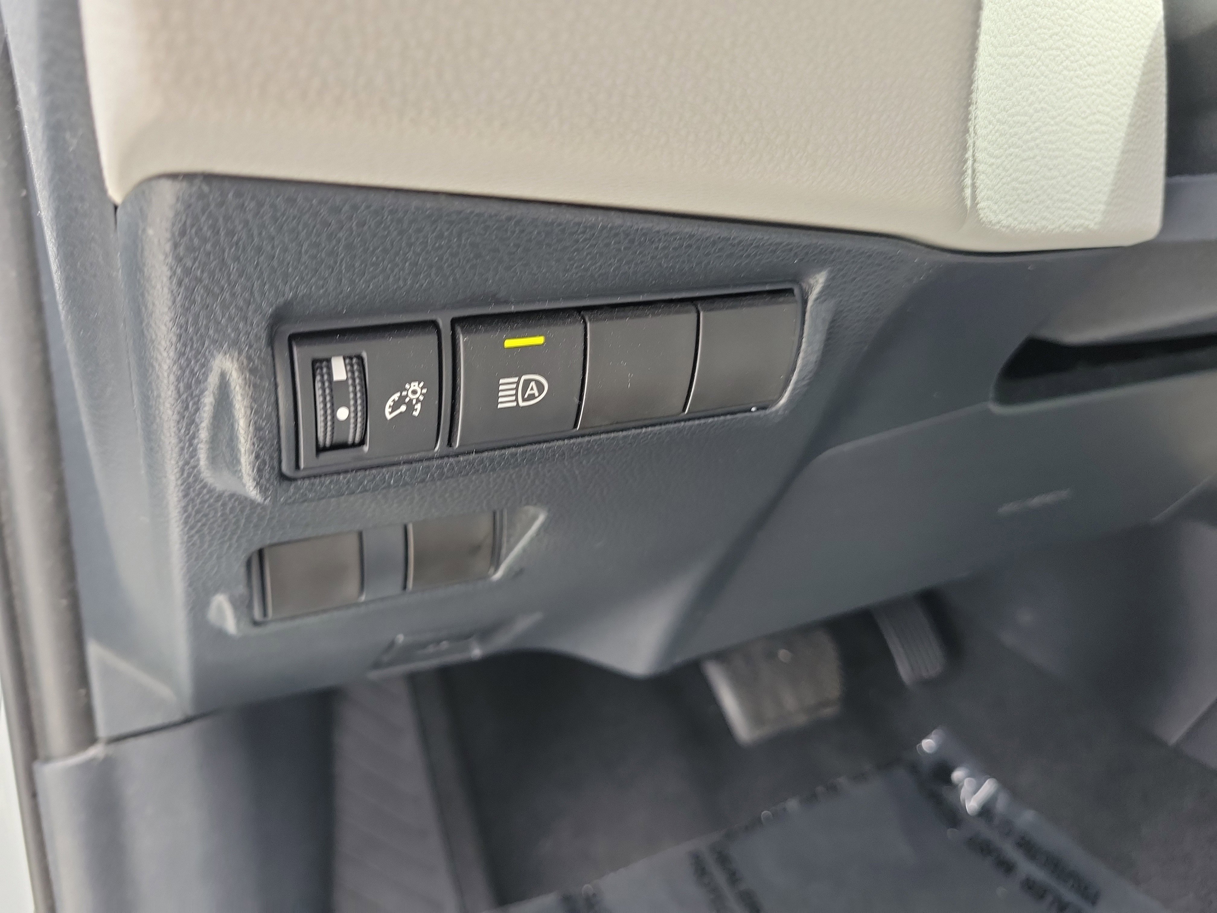 Used 2023 Silver Toyota L image 24