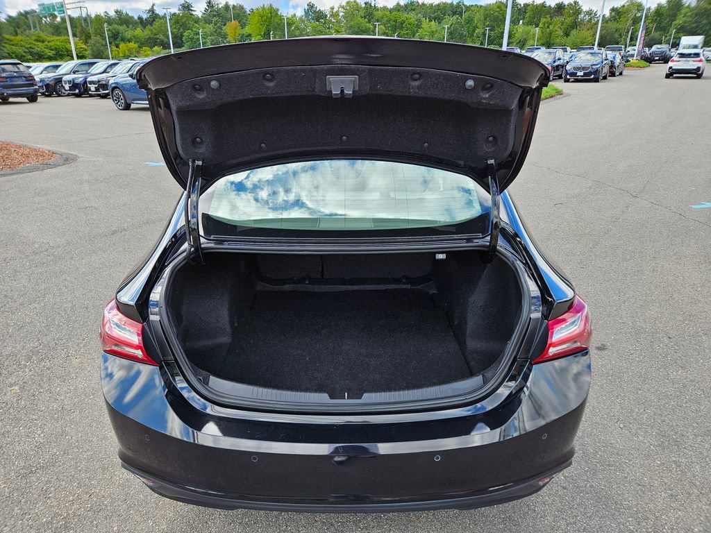 2024 Chevrolet Malibu 2LT - Photo 17