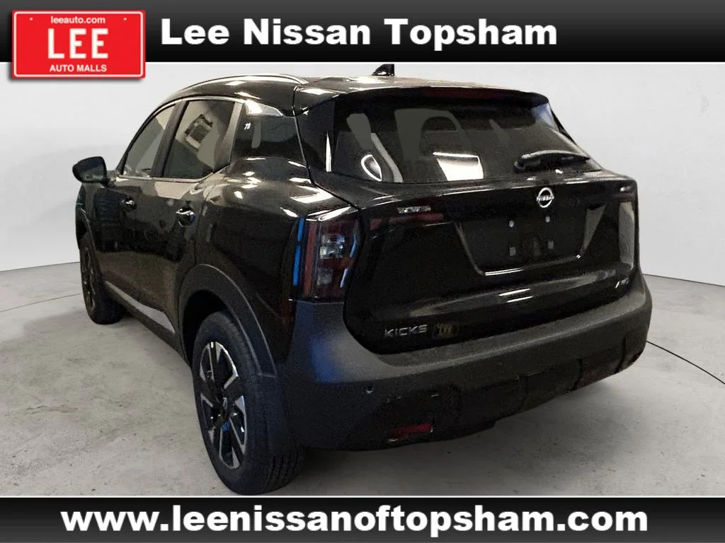 New 2026 Super Black Nissan SV image 3