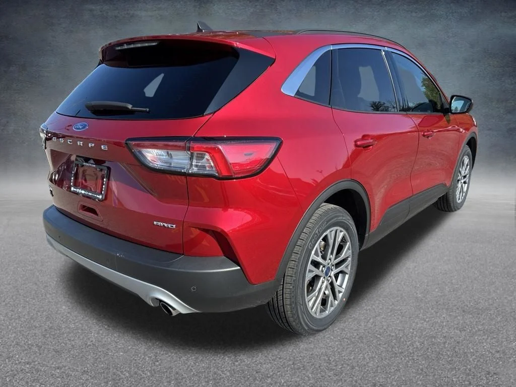 Used 2022 Red Ford SEL image 5