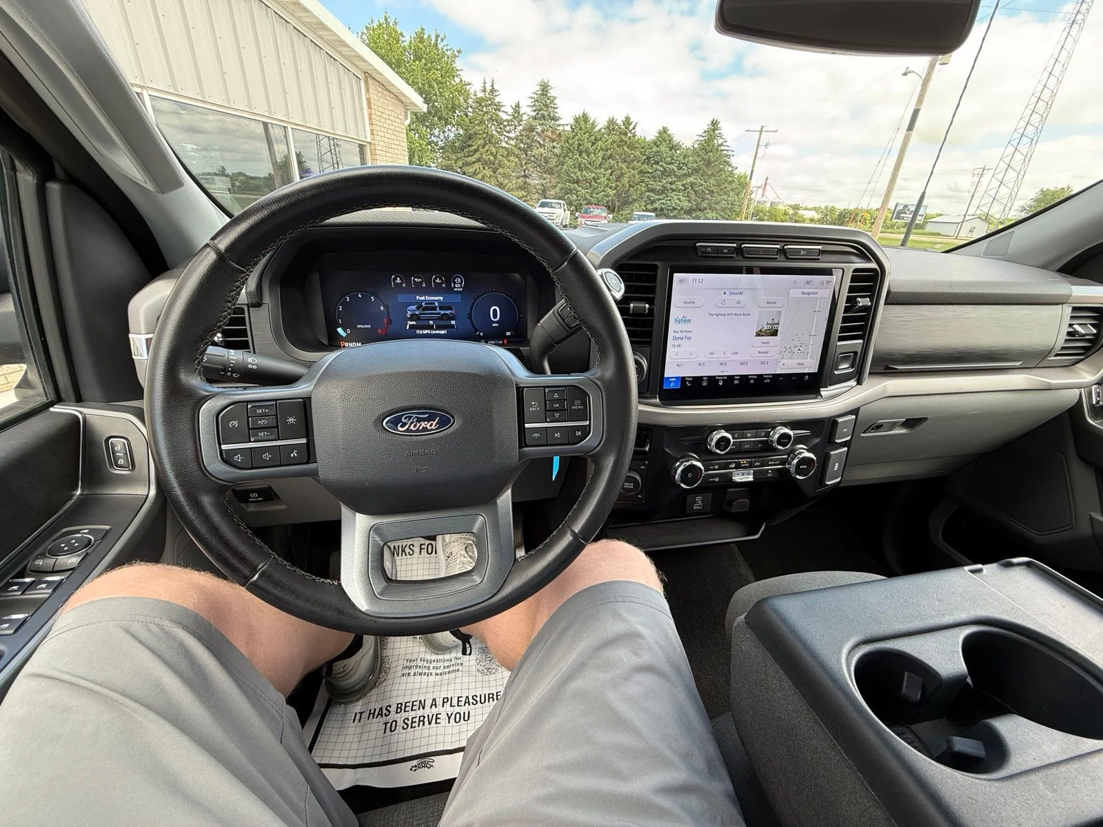 Certified Used 2024 Avalanche Ford XLT image 10