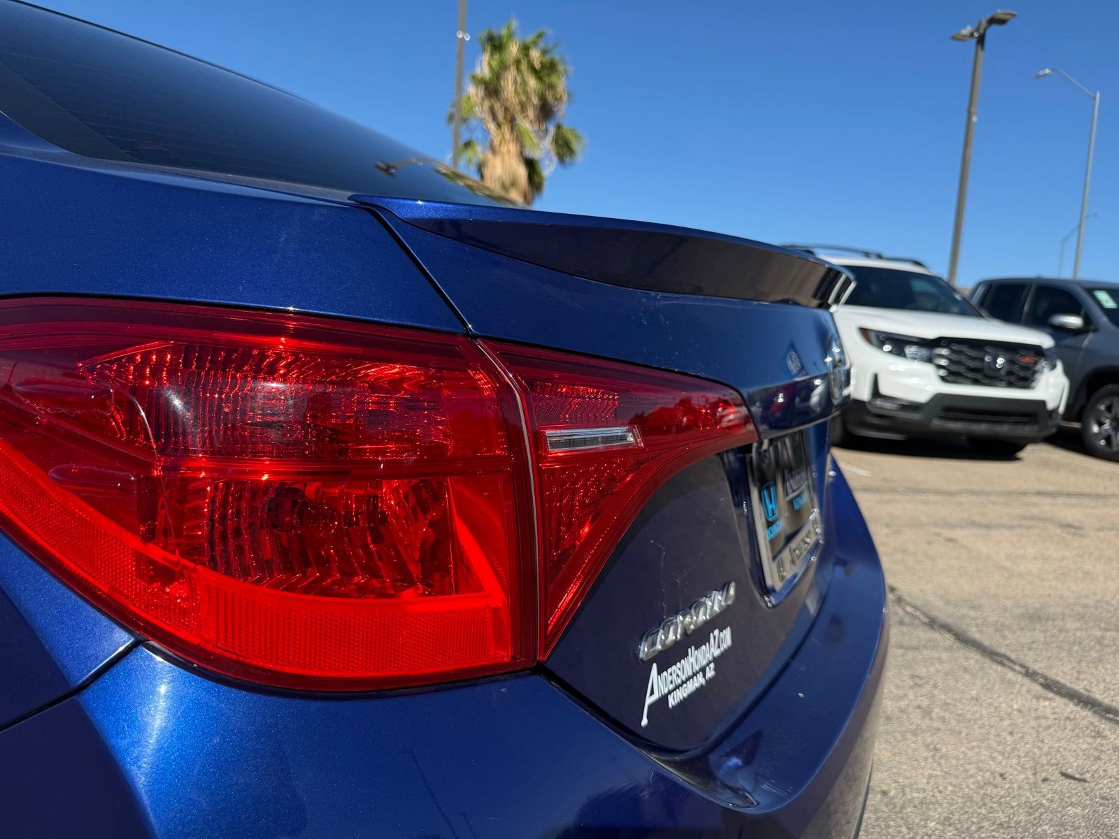 Used 2018 Blue Toyota SE image 8