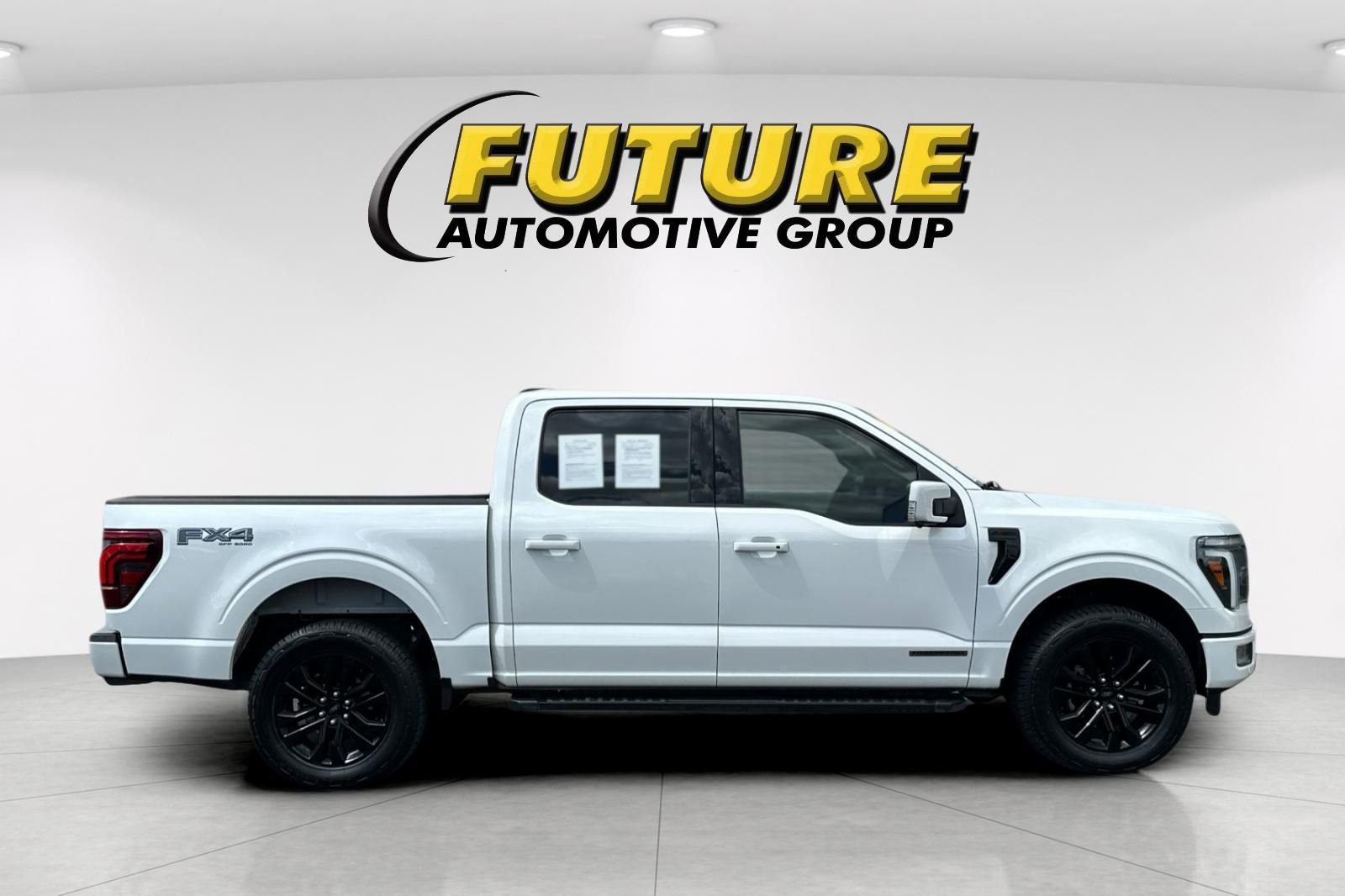 Used 2024 White Ford Lariat image 2