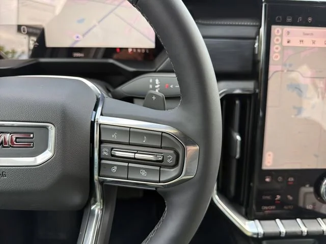 New 2026 Summit White GMC Elevation image 31