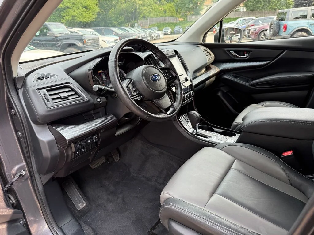 Used 2022 Gray Subaru Onyx Edition image 21