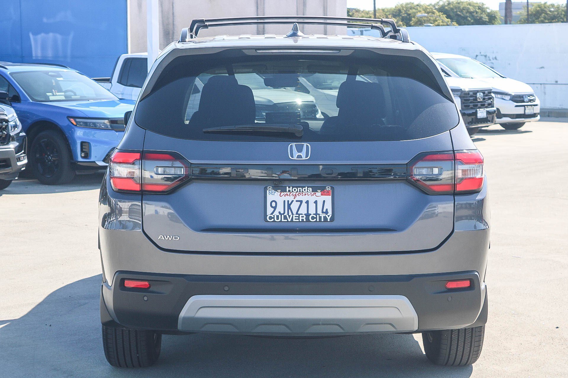 Certified Used 2023 Modern Steel Metallic Honda AWD EX-L image 34