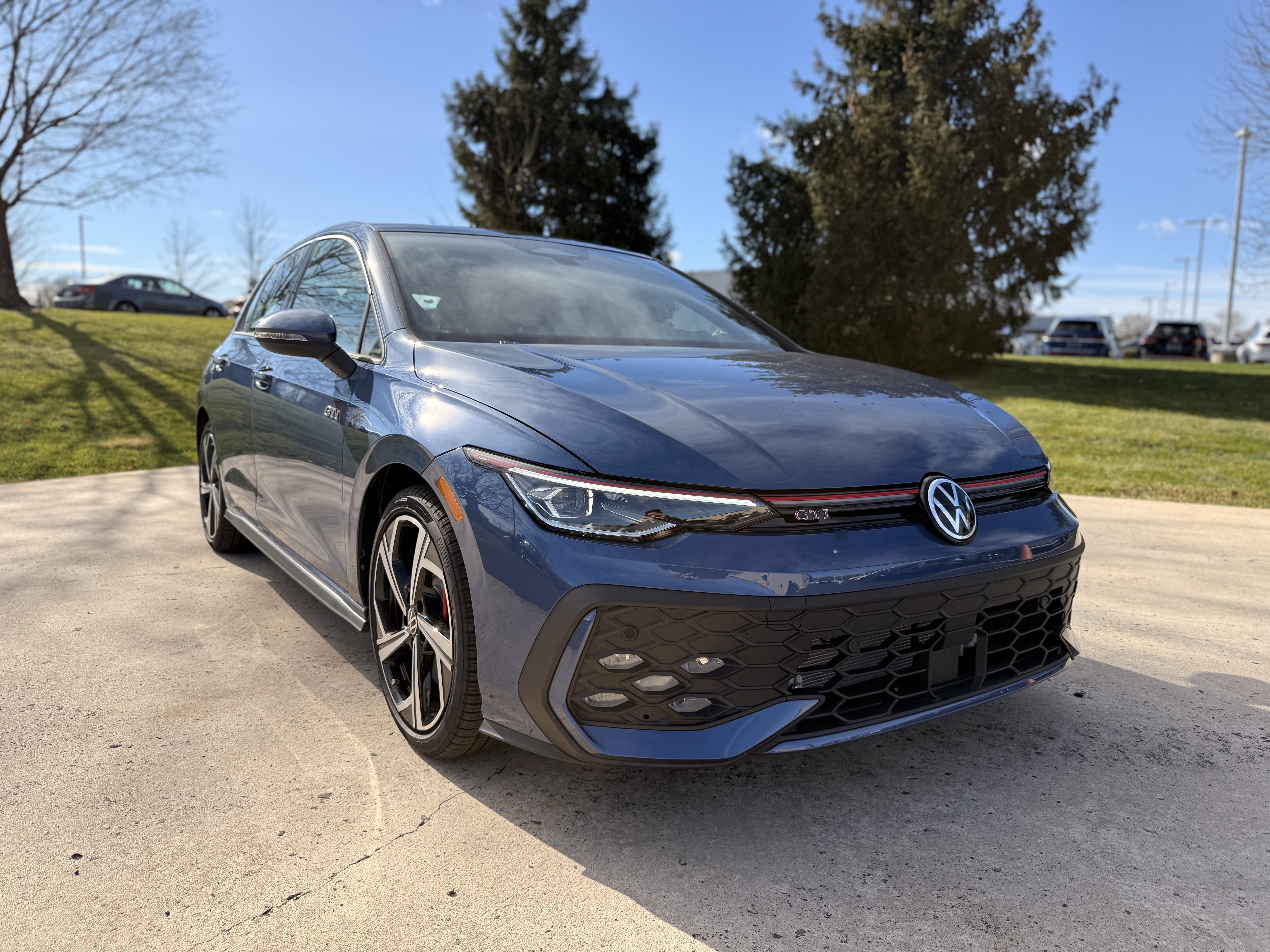 New 2026 Slate Blue Metallic Volkswagen SE image 2