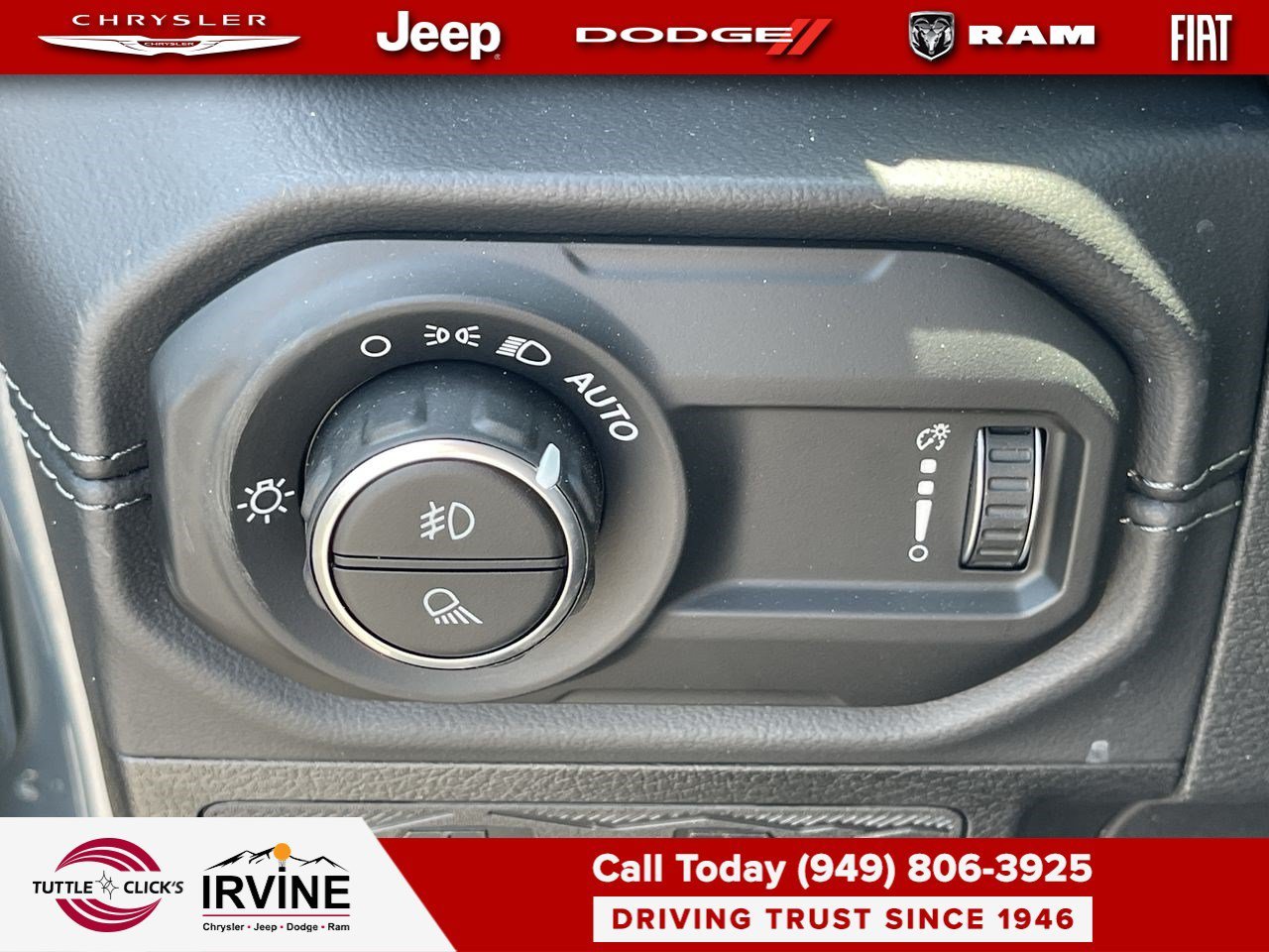 New 2026 Anvil Clear-Coat Exterior Paint Jeep Mojave X image 23