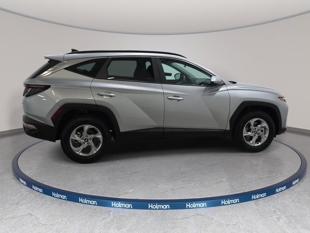 Used 2023 Silver Hyundai SEL image 5