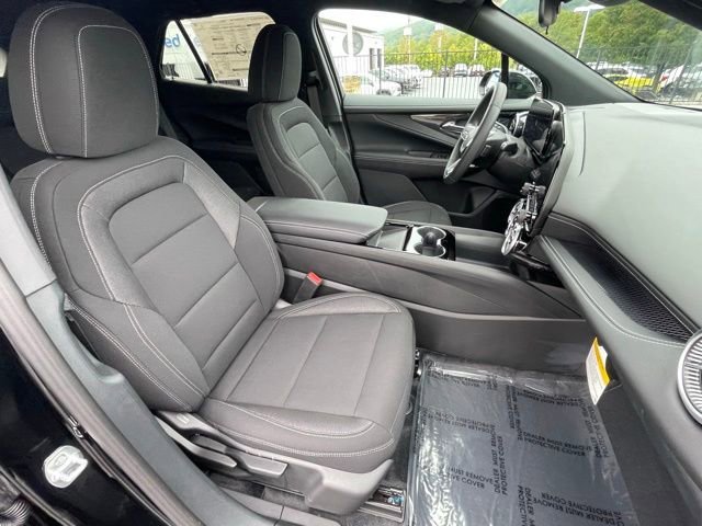 New 2026 Black Chevrolet LT image 31