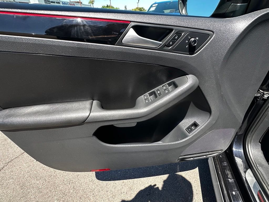 Used 2017 Deep Black Volkswagen GLI image 21