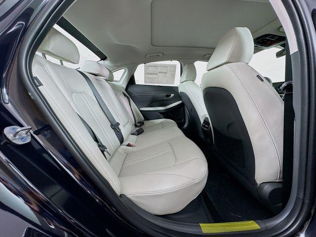2025 Hyundai Sonata Hybrid Limited - Photo 47