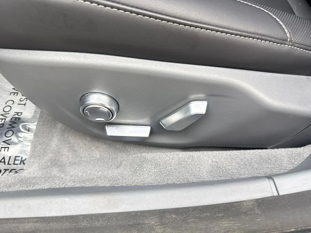 Used 2024 Gray Lucid Touring image 30
