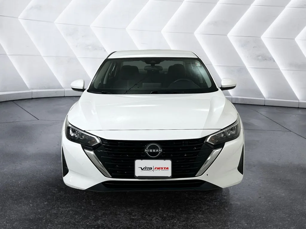 Used 2024 White Nissan SV image 2