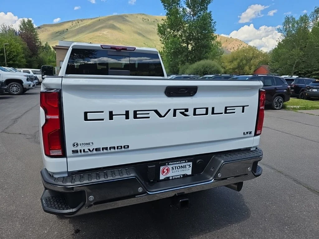 2026 Chevrolet Silverado 3500 HD LTZ - Photo 6