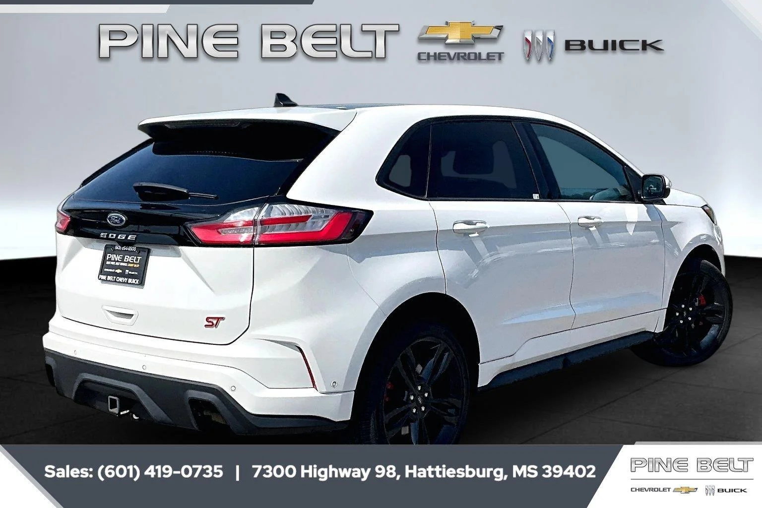 Used 2024 Star White Metallic Tri-Coat Ford ST image 11