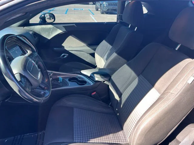 Used 2021 Black Dodge SXT image 11