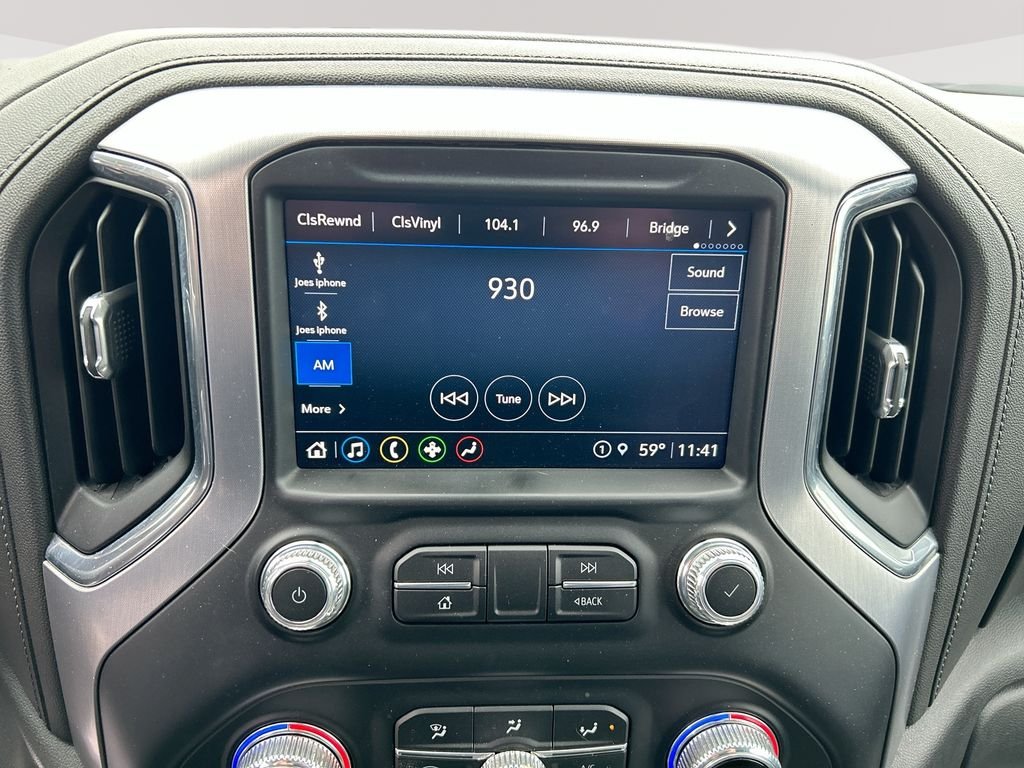 Used 2023 White GMC SLT image 16