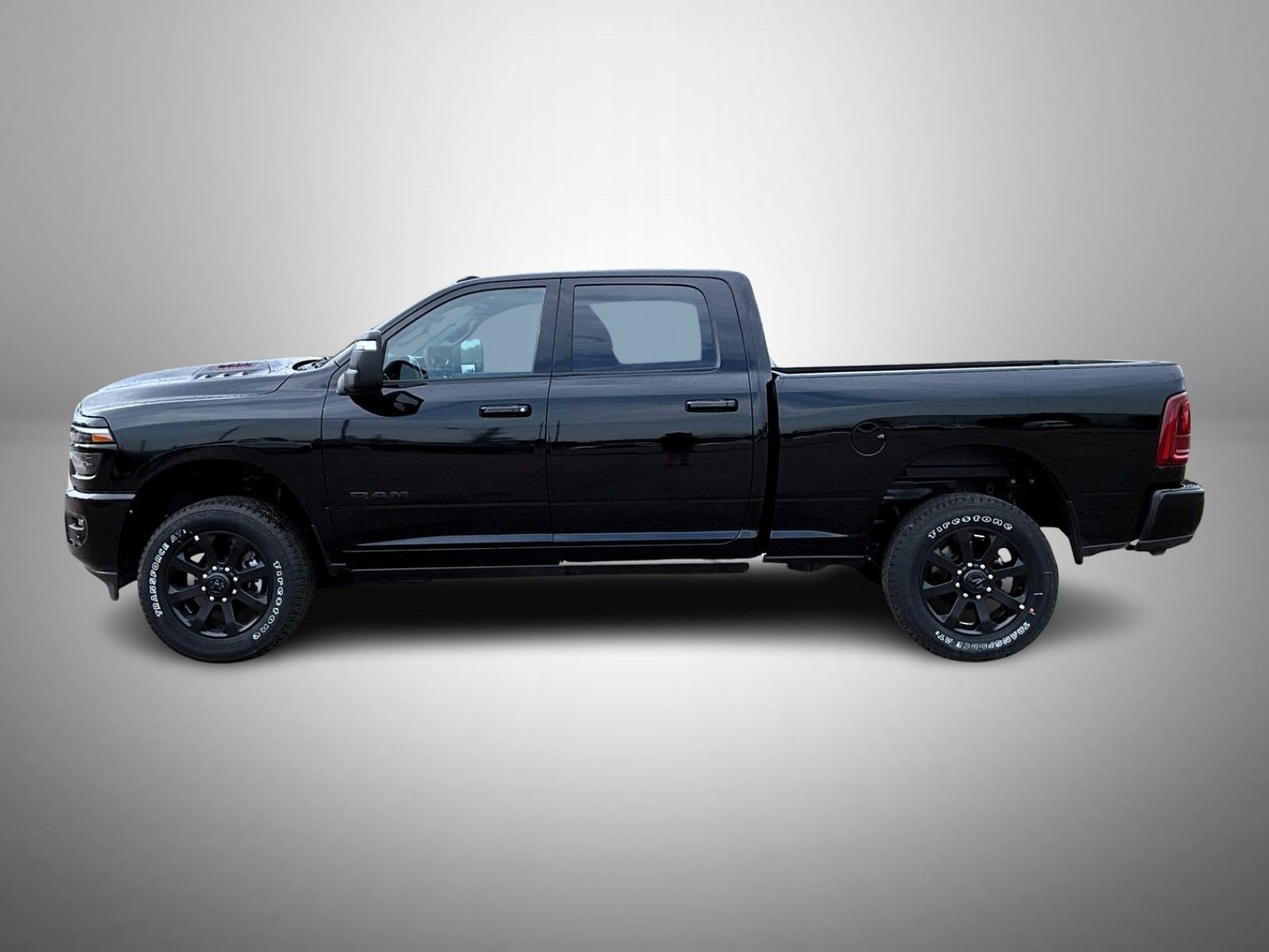 New 2026 Diamond Black Crystal Pearl-Coat Exterior Paint RAM Laramie image 8