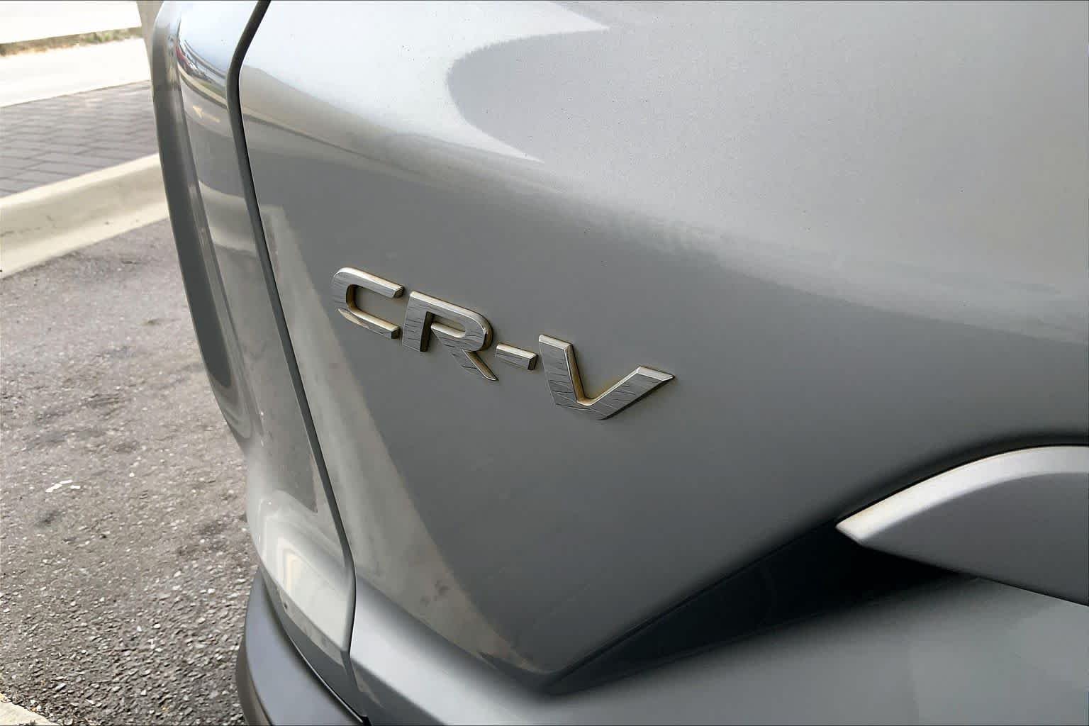 Used 2021 Lunar Silver Metallic Honda EX-L image 10