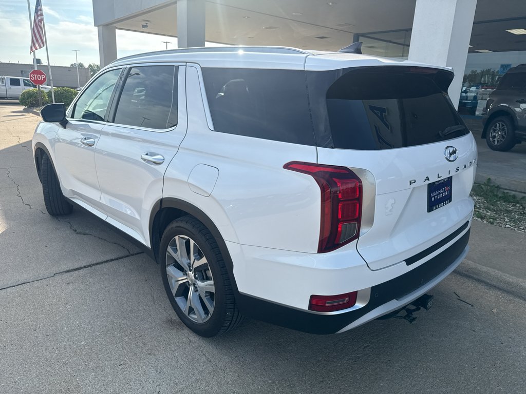 Used 2021 Hyper White Hyundai SEL image 8