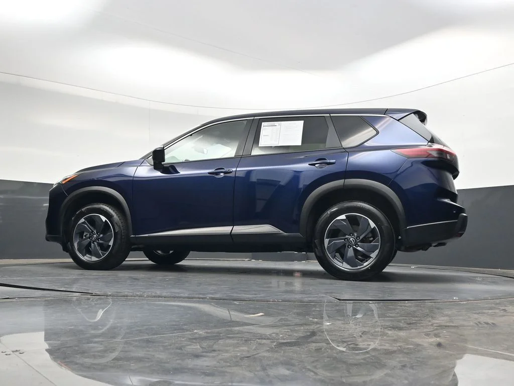 Used 2025 Blue Nissan SV image 44