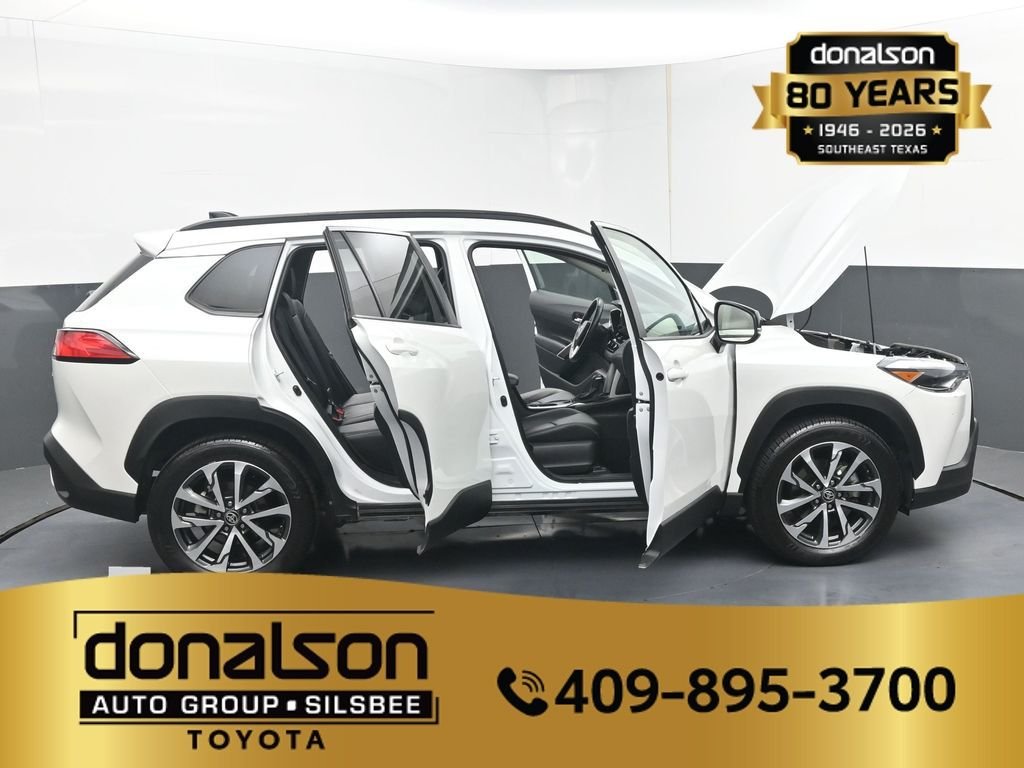 Used 2025 Beige Toyota XLE image 26