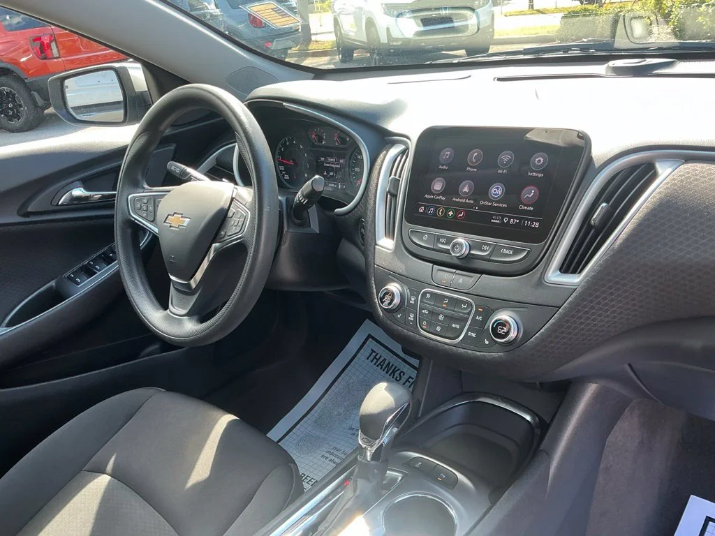 Used 2024 Gray Chevrolet LT image 19