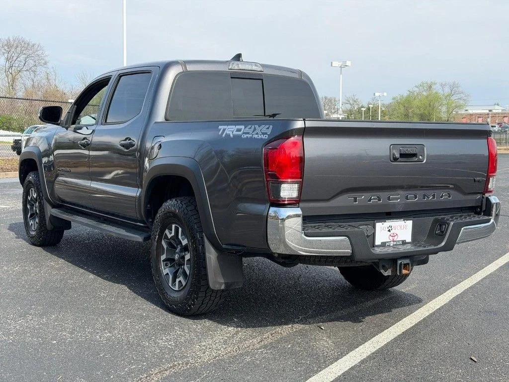 Used 2018 Gray Toyota TRD Off-Road image 7