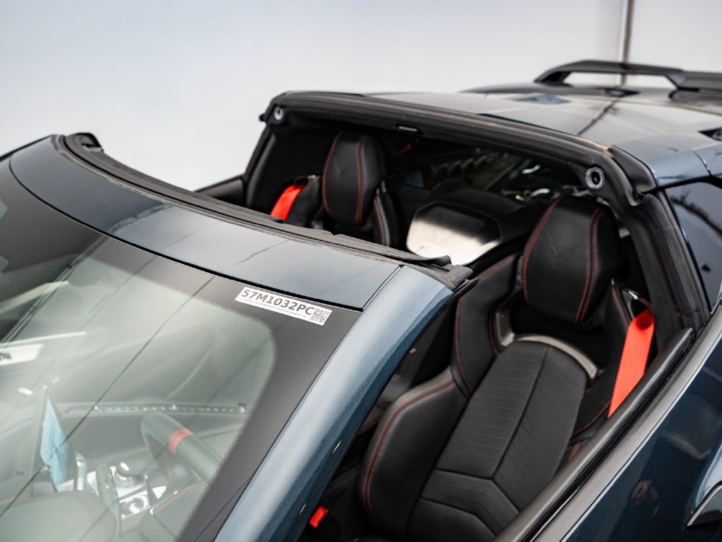 Used 2020 Shadow Gray Metallic Chevrolet Stingray image 14