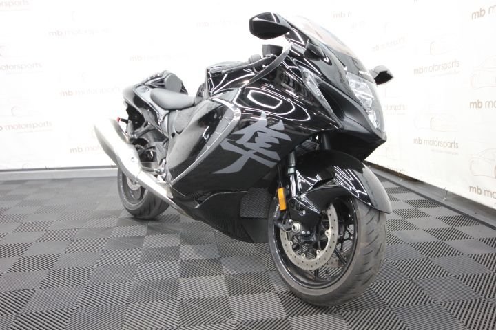 Used 2024 Black Suzuki Sport Touring image 11