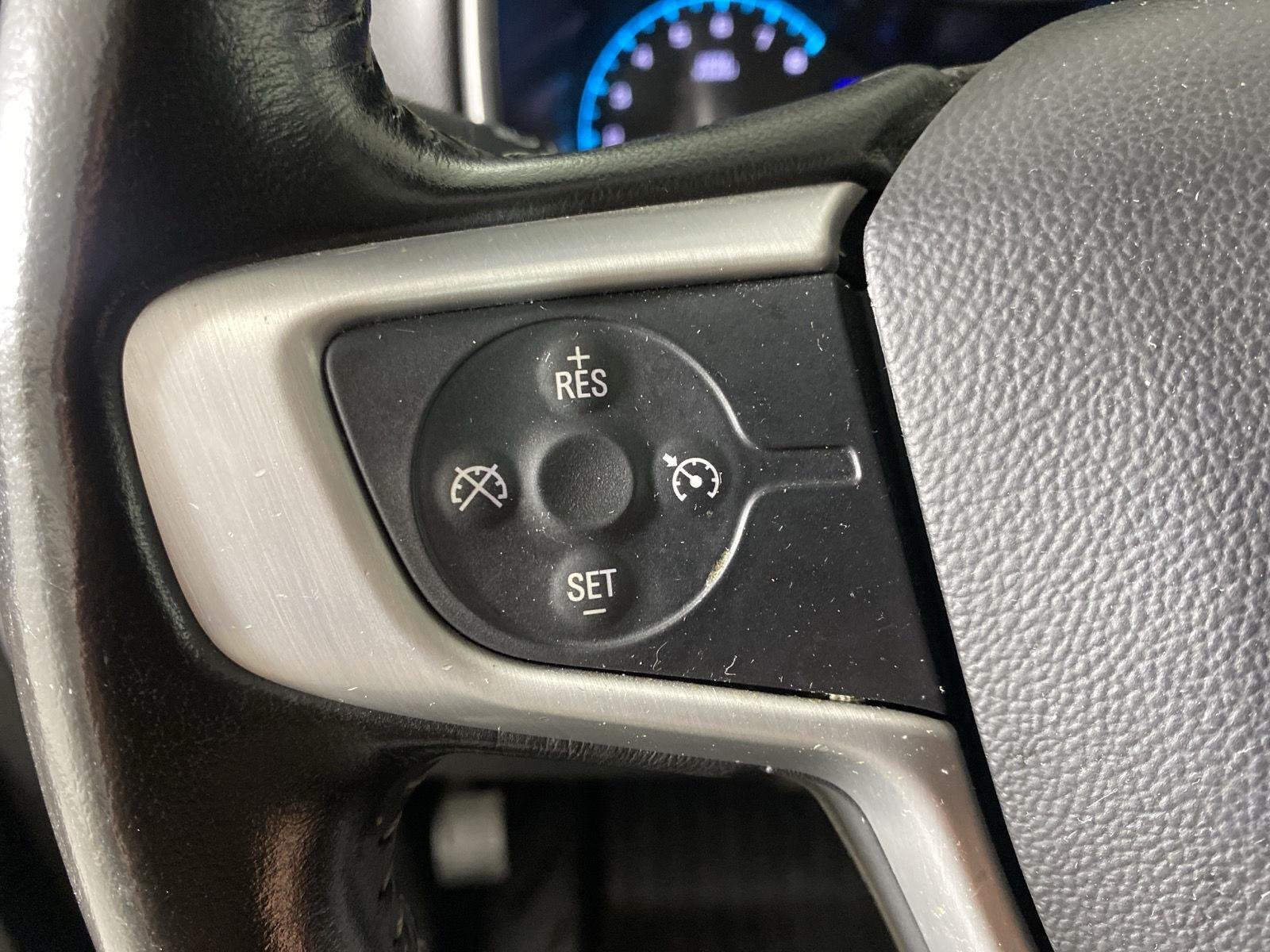 Used 2020 Blue Emerald Metallic GMC 4WD SLE image 26