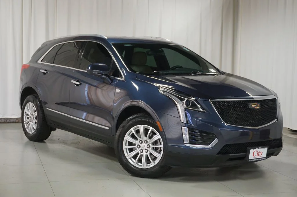 Used 2019 Harbor Blue Metallic Cadillac Base image 5
