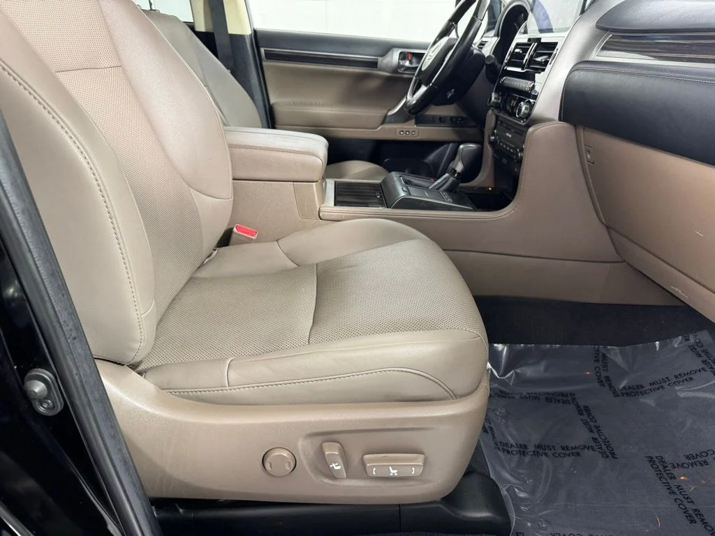 Used 2023 Onyx Black Lexus 460 image 30