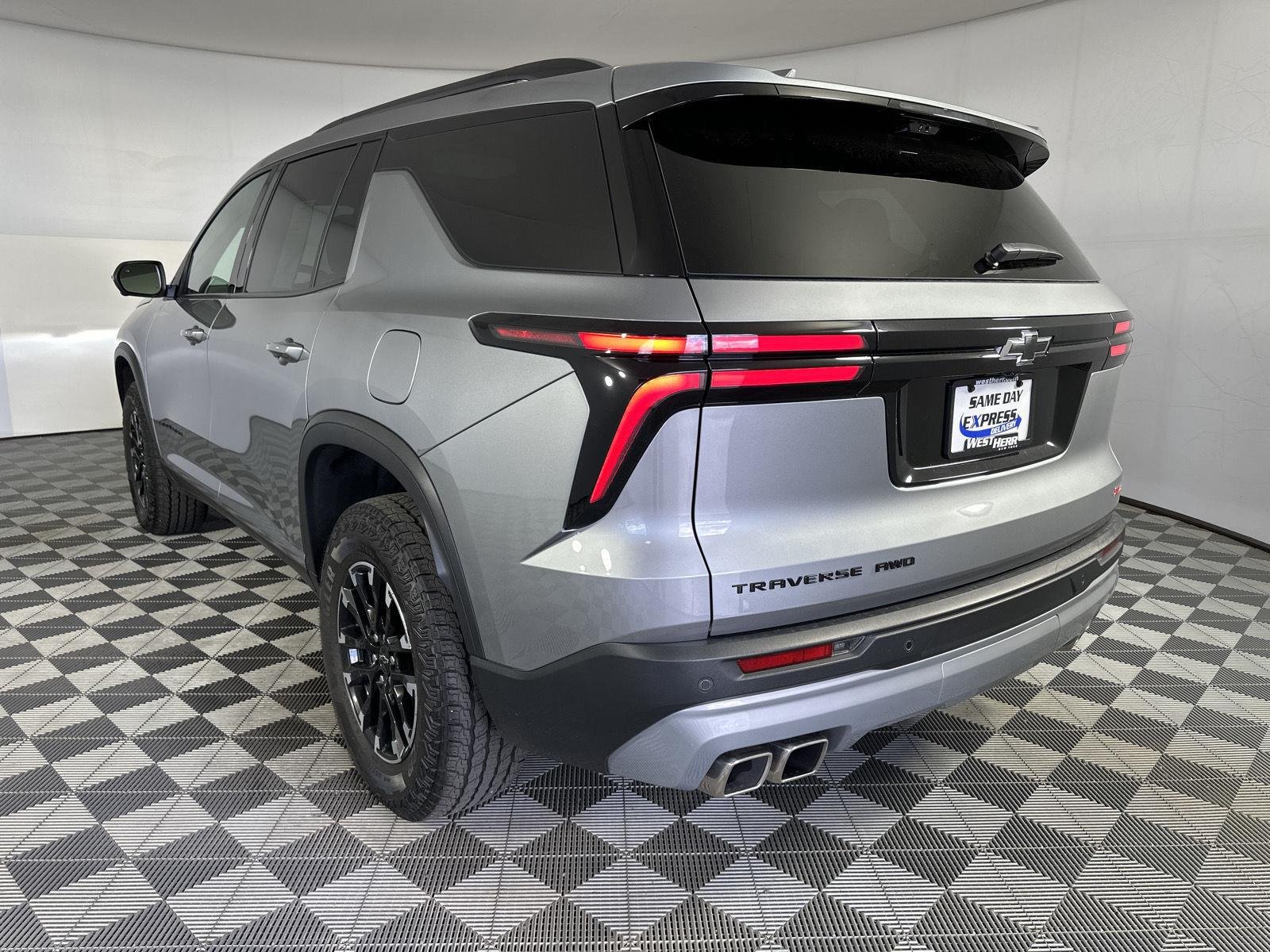 Used 2026 Sterling Gray Metallic Chevrolet AWD Z71 image 5