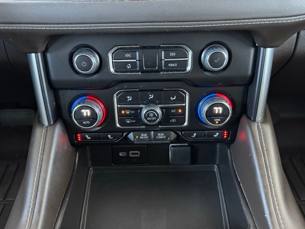 Used 2023 White Chevrolet Z71 image 34